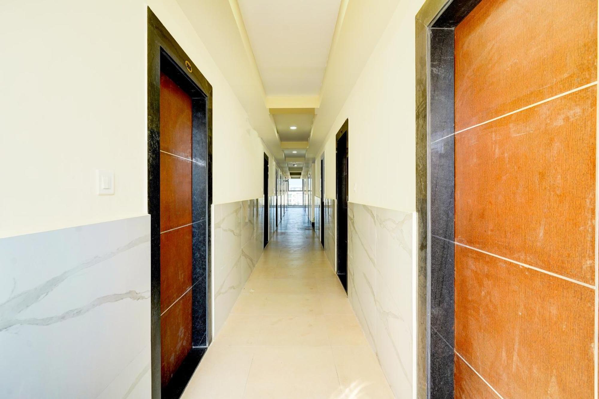 Super Hotel O Sri Vishnu Prime Opposite The Studio Salon, Kundalhalli Gate Bangalore Ngoại thất bức ảnh